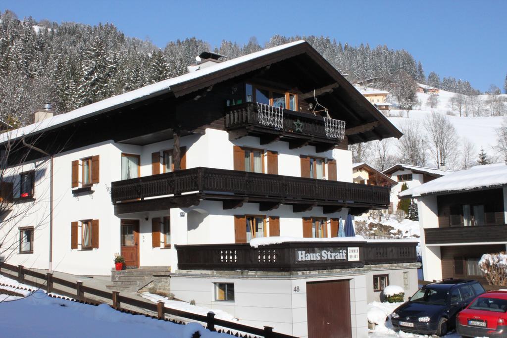 Haus Straif Apartment Brixen im Thale Exterior photo